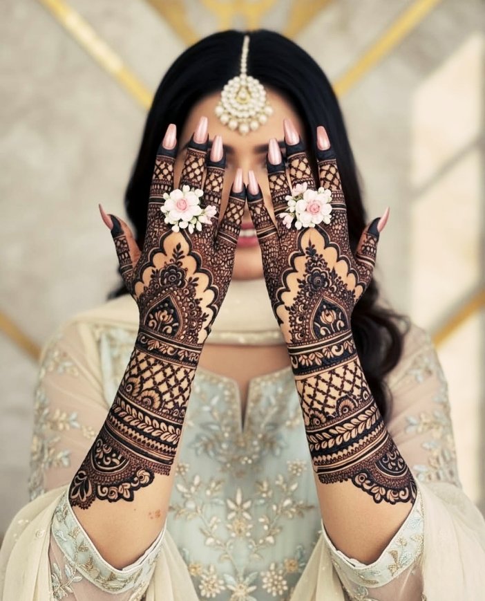 Regular Bridal Mehndi